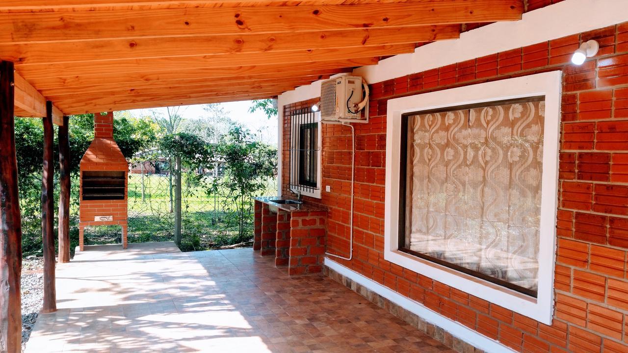 El Manantial De Iguazu Villa Puerto Iguazú Exteriör bild
