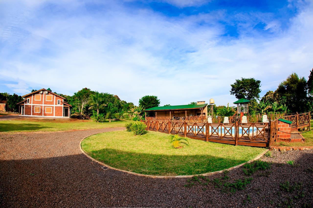 El Manantial De Iguazu Villa Puerto Iguazú Exteriör bild